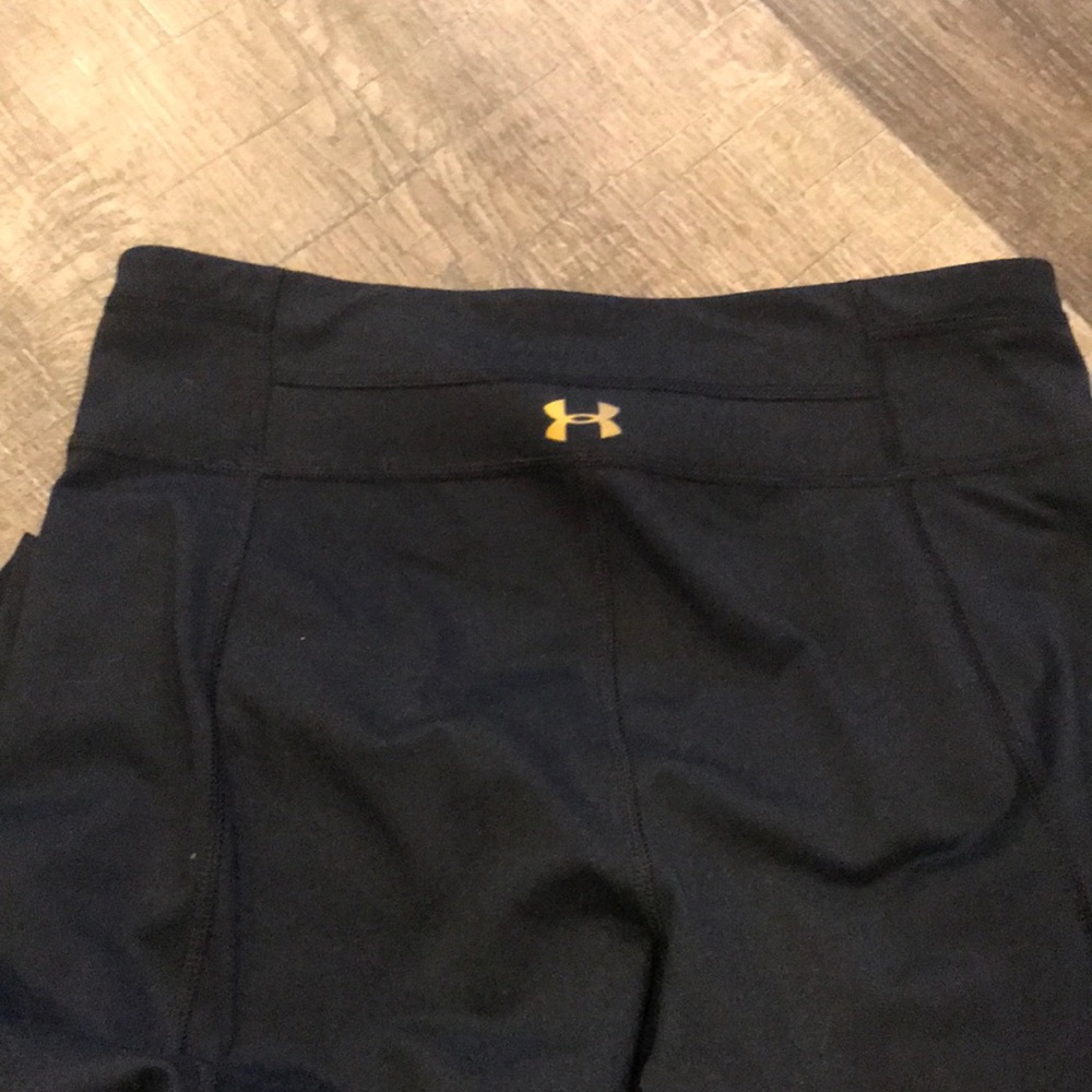 Under Armour Yoga Pants Small